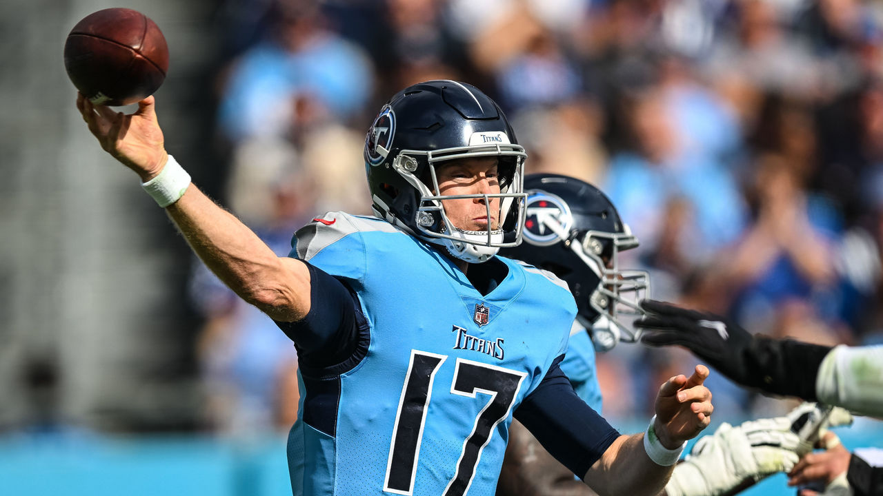 Titans sweep Colts for 2nd straight season with 19-10 win