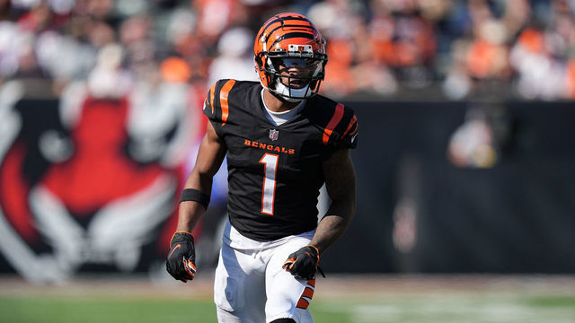 CINCINNATI, OHIO - OCTOBER 23: Ja'Marr Chase #1 of the Cincinnati Bengals lines up for a play in the third quarter against the Atlanta Falcons at Paycor Stadium on October 23, 2022 in Cincinnati, Ohio.