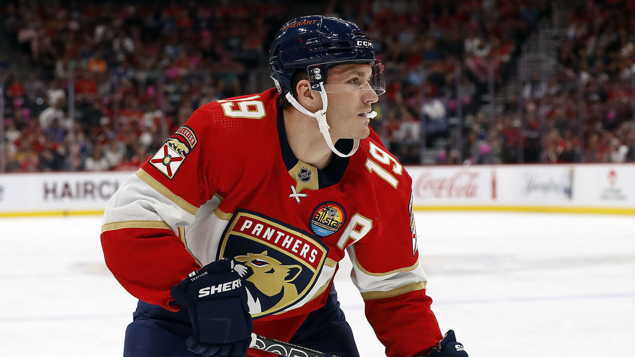 SUNRISE, FLORIDA - OCTOBER 21: Matthew Tkachuk #19 of the Florida Panthers skates for position against the Tampa Bay Lightning at the FLA Live Arena on October 21, 2022 in Sunrise, Florida.