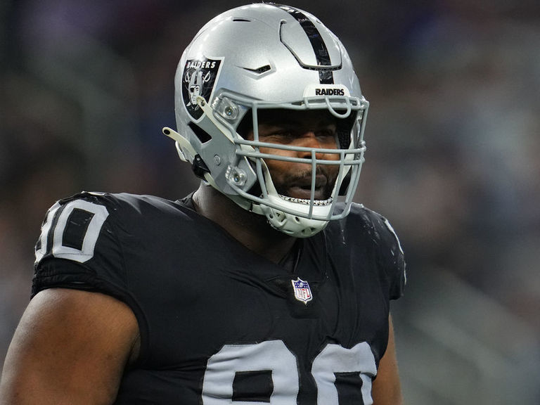 Raiders news: Johnathan Hankins traded to Cowboys - Silver And