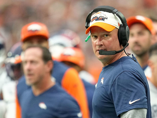 Report: Broncos hand play-calling duties to Klint Kubiak