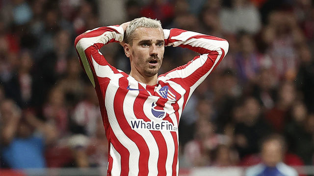 MADRID, SPAIN - OCTOBER 26: Antoine Griezmann of Atletico Madrid reacts during the UEFA Champions League Group B week 5 match between Atletico Madrid and Bayer Leverkusen at the Metropolitano Stadium in Madrid, Spain on October 26, 2022.