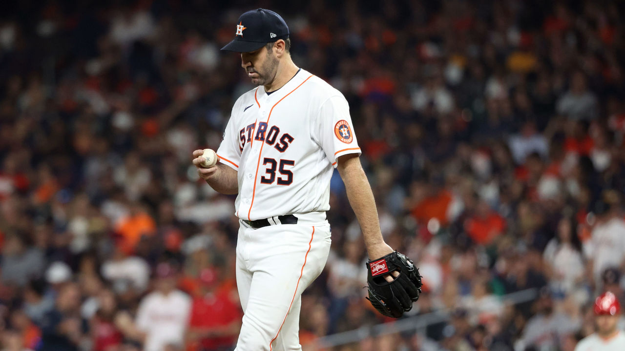 Astros' Justin Verlander pulled after six no-hit innings