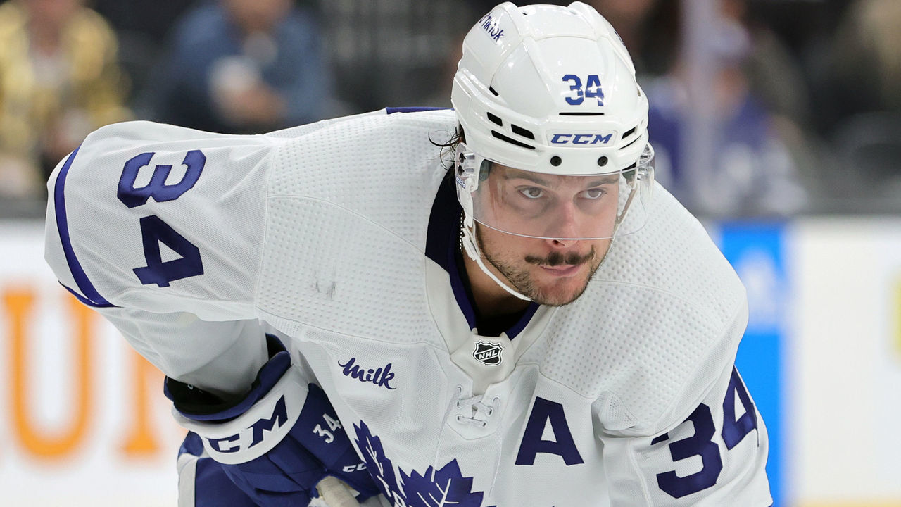 LAS VEGAS, NEVADA - OCTOBER 24: Auston Matthews #34 of the Toronto Maple Leafs waits for a faceoff in the third period of a game against the Vegas Golden Knights at T-Mobile Arena on October 24, 2022 in Las Vegas, Nevada. The Golden Knights defeated the Maple Leafs 3-1.