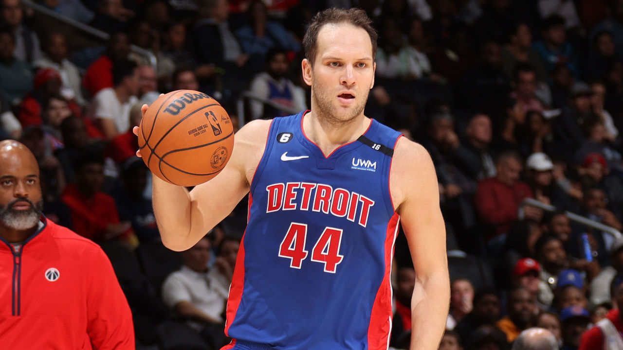 WASHINGTON, DC - OCTOBER 25: Bojan Bogdanovic #44 of the Detroit Pistons dribbles the ball during the game against the Washington Wizards on October 25, 2022 at Capital One Arena in Washington, DC. Mandatory Copyright Notice: Copyright 2022 NBAE