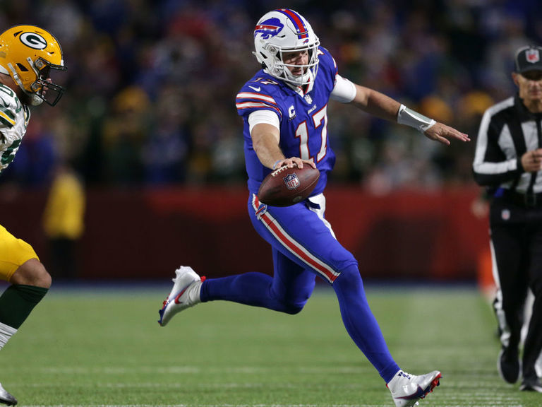 Diggs, Bills beat Rodgers, Packers 27-17