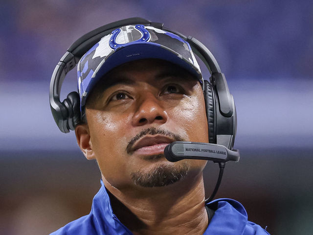 Colts fire OC Marcus Brady after offensive struggles