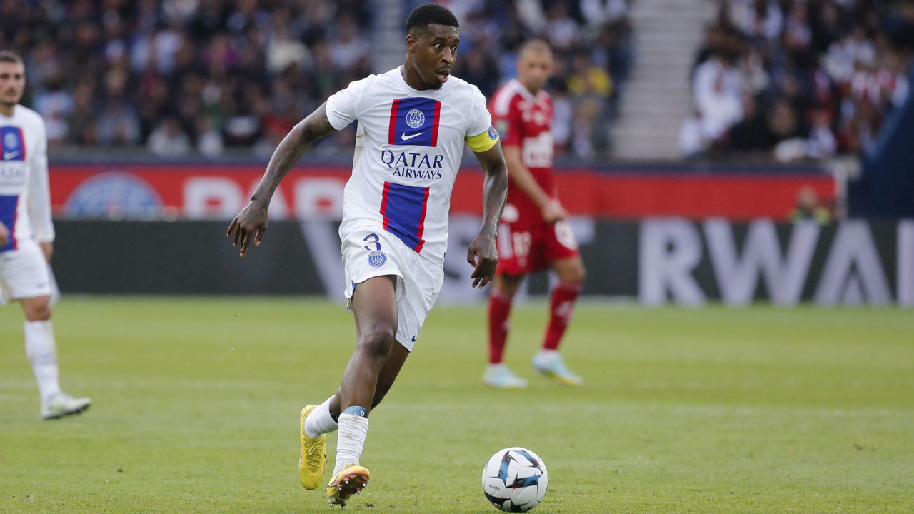 PARIS, FRANCE - SEPTEMBER 10: Presnel Kimpembe #3 of Paris Saint-Germain controls the ball during the Ligue 1 match between Paris Saint-Germain and Stade Brest 29 at Parc des Princes on September 10, 2022 in Paris, France.