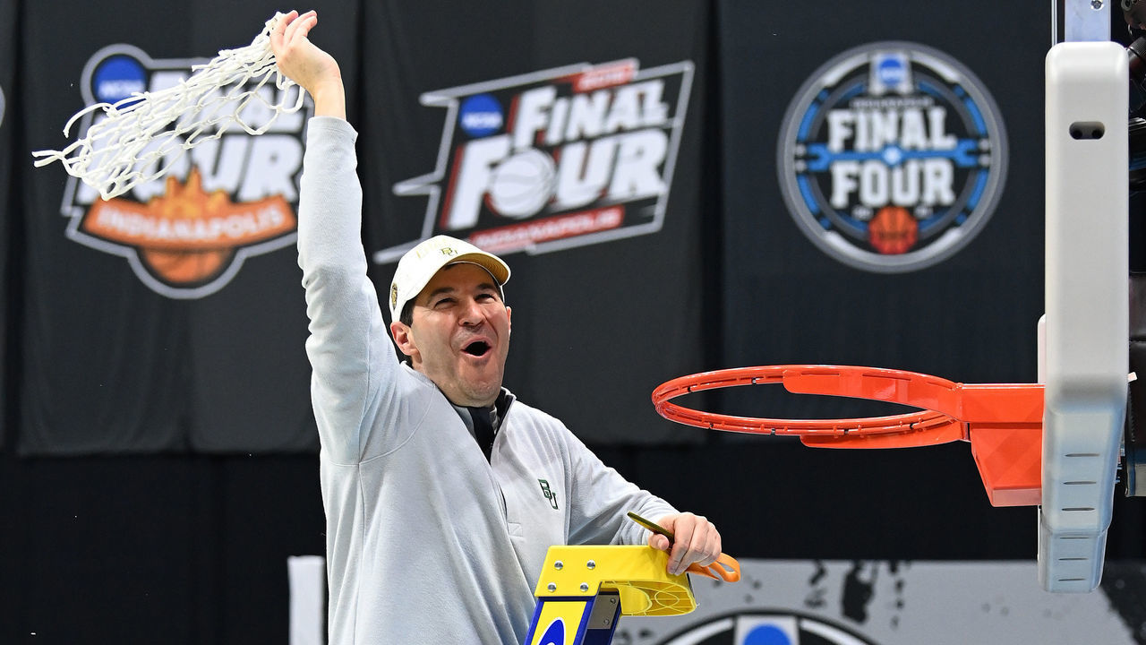INDIANAPOLIS, INDIANA - APRIL 05: Head coach Scott Drew of the Baylor Bears cuts down the net after his team's win against the Gonzaga Bulldogs in the National Championship game of the 2021 NCAA Men's Basketball Tournament at Lucas Oil Stadium on April 05, 2021 in Indianapolis, Indiana.