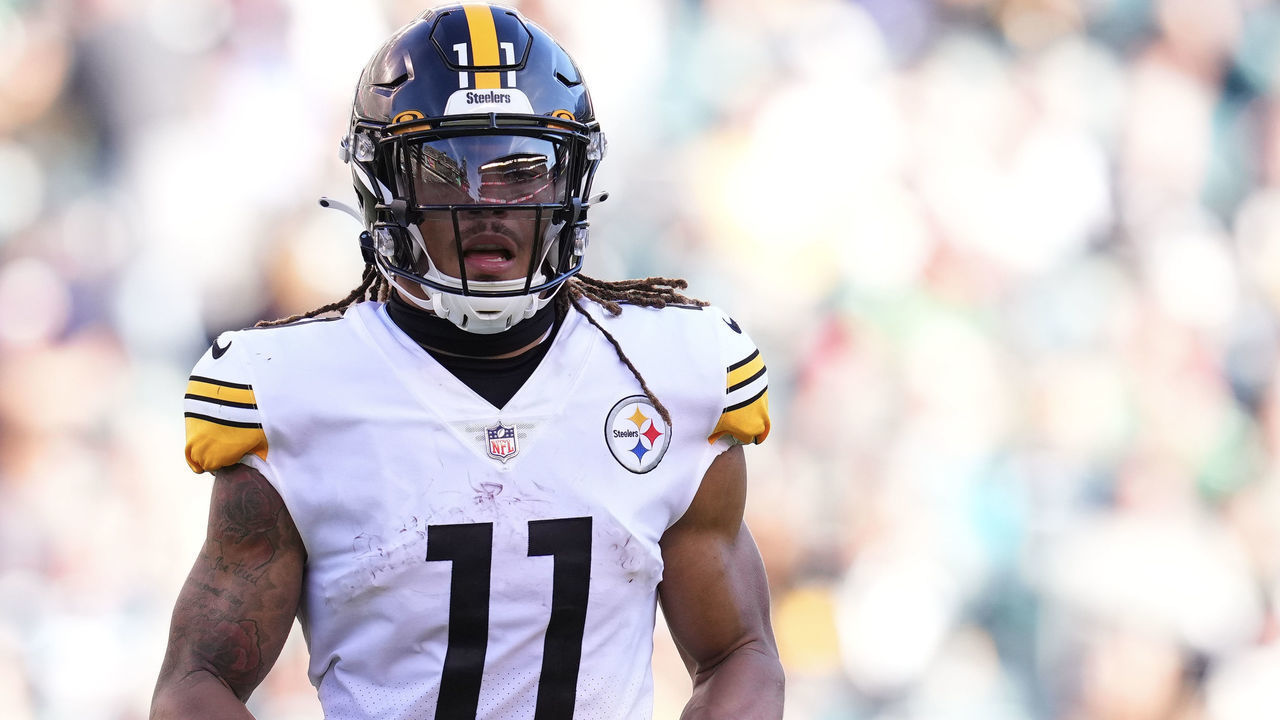 PHILADELPHIA, PA - OCTOBER 30: Chase Claypool #11 of the Pittsburgh Steelers looks on against the Philadelphia Eagles at Lincoln Financial Field on October 30, 2022 in Philadelphia, Pennsylvania.