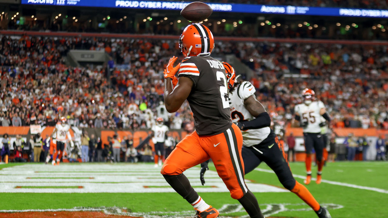 Browns stop making mistakes, make statement against Bengals