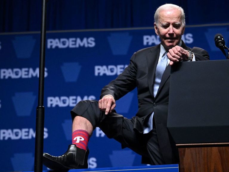 biden-jokes-that-phillies-supporters-are-most-obnoxious-fans-in-the