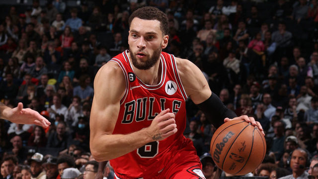BROOKLYN, NY - NOVEMBER 1: Zach LaVine #8 of the Chicago Bulls dribbles the ball during the game against the Brooklyn Nets on November 1, 2022 at Barclays Center in Brooklyn, New York. Mandatory Copyright Notice: Copyright 2022 NBAE