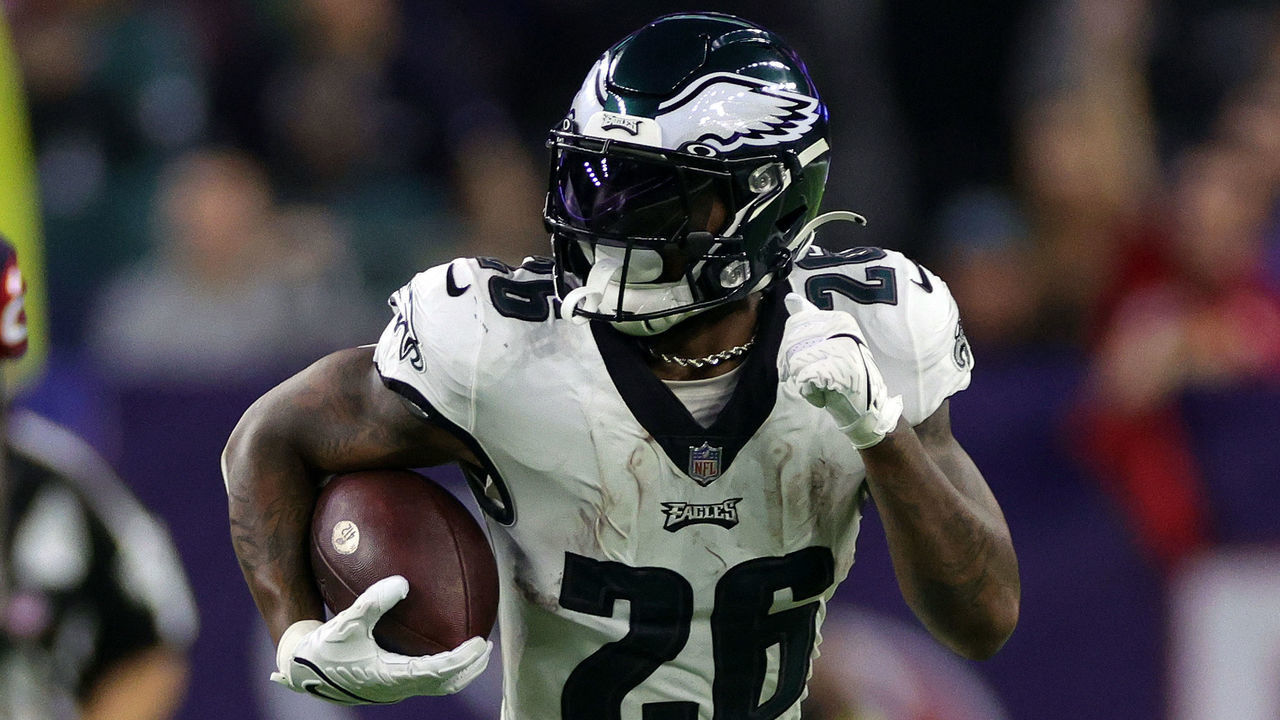 HOUSTON, TEXAS - NOVEMBER 03: Miles Sanders #26 of the Philadelphia Eagles runs the ball against the Houston Texans in the second quarter at NRG Stadium on November 03, 2022 in Houston, Texas.