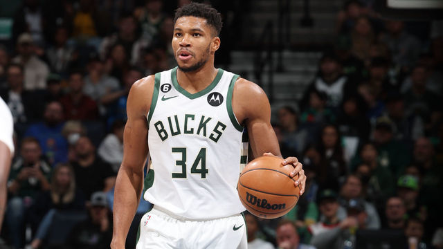 MINNEAPOLIS, MN - NOVEMBER 4: Giannis Antetokounmpo #34 of the Milwaukee Bucks dribbles the ball during the game against the Minnesota Timberwolves on November 4, 2022 at Target Center in Minneapolis, Minnesota. Mandatory Copyright Notice: Copyright 2022 NBAE