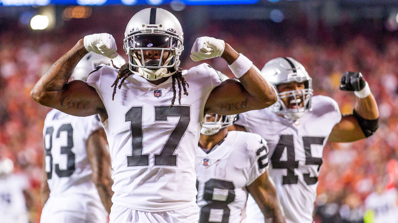 KANSAS CITY, MO - OCTOBER 10: Las Vegas Raiders wide receiver Davante Adams (17) celebrates in the end zone after scoring a touchdown during the first half against the Kansas City Chiefs on October 10th, 2022 at GEHA field in Kansas City, Missouri.