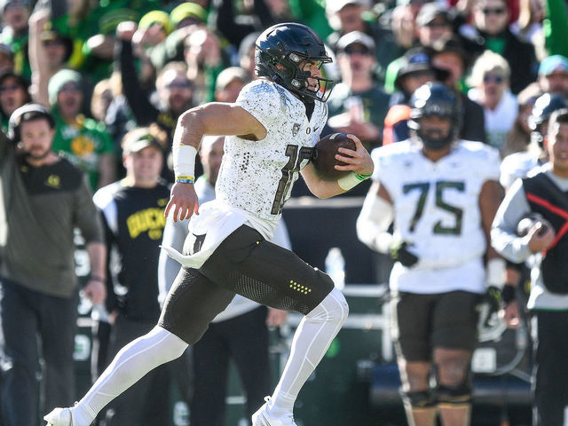 Quarterback Bo Nix announces return to Oregon Ducks