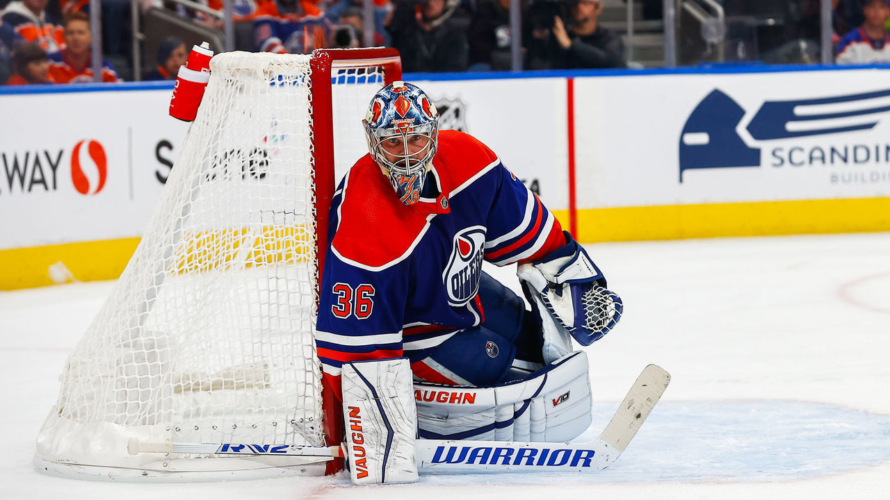 EDMONTON, AB - OCTOBER 22 Edmonton Oilers Goalie Jack Campbell (36) makes a paddle down save in the second period during the Edmonton Oilers game versus the St Louis Blues on October 22, 2022 at Rogers Place in Edmonton, AB.