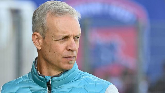 Bruno Troyes' French head coach Bruno Irles looks on during the French L1 football match between Clermont Foot 63 and ES Troyes AC at Stade Gabriel Montpied in Clermont-Ferrand, central France on September 18, 2022.