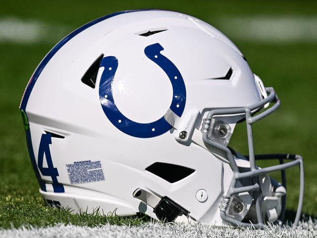 Report: Colts' Saturday to name Parks Frazier offensive play-caller