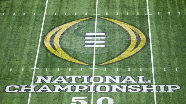 INDIANAPOLIS, IN - JANUARY 10: The Alabama Crimson Tide take on the Georgia Bulldogs during the College Football Playoff Championship held at Lucas Oil Stadium on January 10, 2022 in Indianapolis, Indiana.