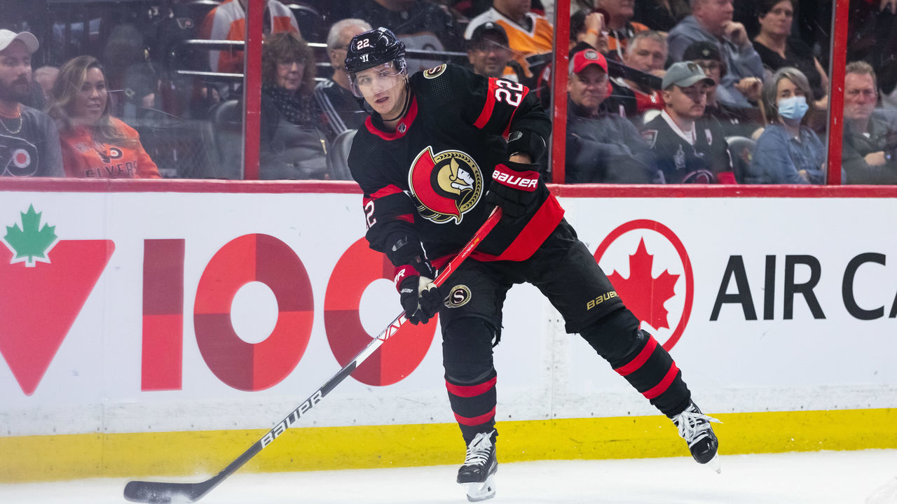OTTAWA, ON - NOVEMBER 05: Ottawa Senators Defenceman Nikita Zaitsev (22) skates with the puck during third period National Hockey League action between the Philadelphia Flyers and Ottawa Senators on November 5, 2022, at Canadian Tire Centre in Ottawa, ON, Canada.