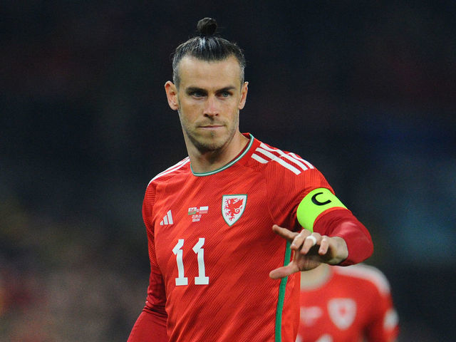 Gareth Bale: Wales captain ready to start against Poland after