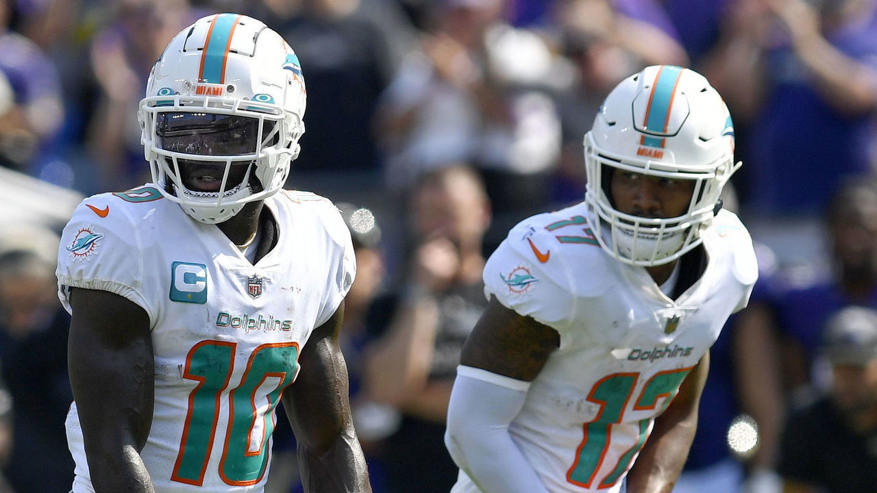 BALTIMORE, MD - SEPTEMBER 18: Miami Dolphins wide receivers Tyreek Hill (10) and Jaylen Waddle (17) line up next to each other on the line of scrimmage during the Miami Dolphins versus Baltimore Ravens NFL game at M&T Bank Stadium on September 18, 2022 in Baltimore, MD