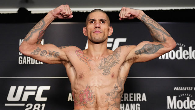 NEW YORK, NEW YORK - NOVEMBER 11: Alex Pereira of Brazil poses on the scale during the UFC 281 official weigh-in at the Marriott Marquis Hotel on November 11, 2022 in New York City.