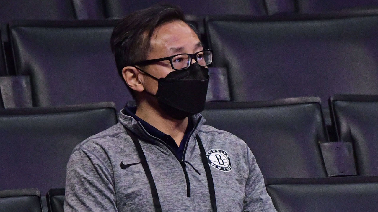 LOS ANGELES, CA - FEBRUARY 21: Governor Joe Tsai of the Brooklyn Nets looks on during the game against the LA Clippers on February 21, 2021 at STAPLES Center in Los Angeles, California. NOTE TO USER: User expressly acknowledges and agrees that, by downloading and/or using this Photograph, user is consenting to the terms and conditions of the Getty Images License Agreement. Mandatory Copyright Notice: Copyright 2021 NBAE