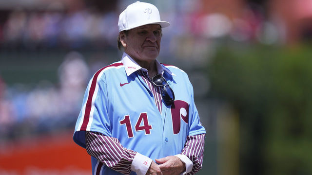 PHILADELPHIA, PA - AUGUST 07: Former Philadelphia Phillies player Pete Rose looks on against the Washington Nationals at Citizens Bank Park on August 7, 2022 in Philadelphia, Pennsylvania. The Phillies defeated the Nationals 13-1.