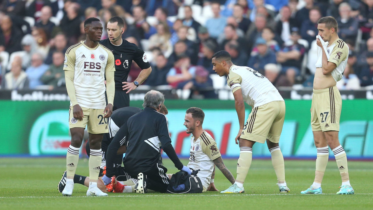 LONDON, ENGLAND - NOVEMBER 12: Leicester City's James Maddison is forced to be substituted due to an injury during the Premier League match between West Ham United and Leicester City at London Stadium on November 12, 2022 in London, United Kingdom.
