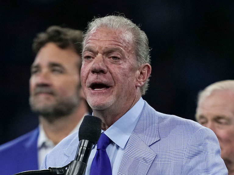 Irsay promises fans to fix Colts' problems after poor season - The San  Diego Union-Tribune