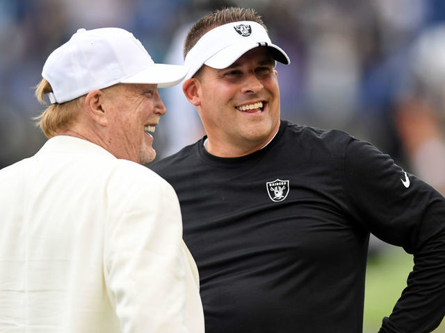 Raiders owner: Coach Josh McDaniels 'doing a fantastic job'