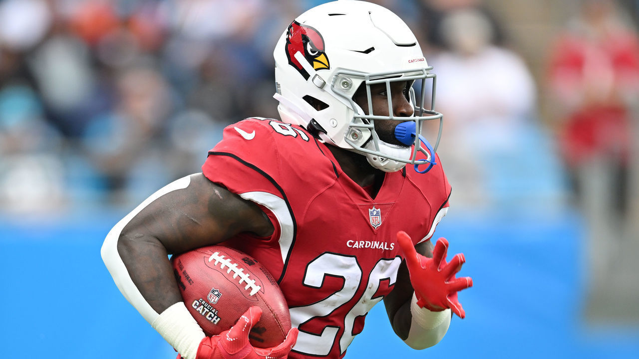 CHARLOTTE, NORTH CAROLINA - OCTOBER 02: Eno Benjamin #26 of the Arizona Cardinals returns the opening kick off during the first quarter against the Carolina Panthers at Bank of America Stadium on October 02, 2022 in Charlotte, North Carolina.