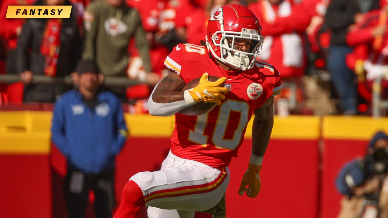 Fantasy Football Week 11 Waiver Wire: Rachaad White, Isiah Pacheco