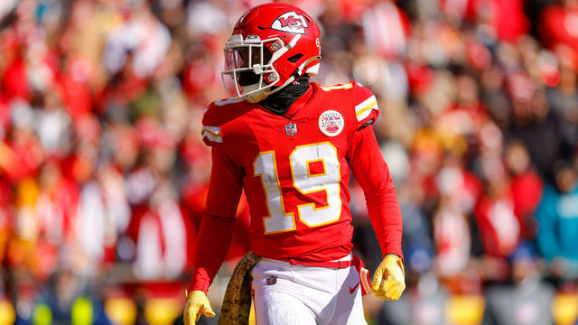 KANSAS CITY, MO - NOVEMBER 13: Kadarius Toney #19 of the Kansas City Chiefs lines up for a first quarter plays against the Jacksonville Jaguars at Arrowhead Stadium on November 13, 2022 in Kansas City, Missouri.