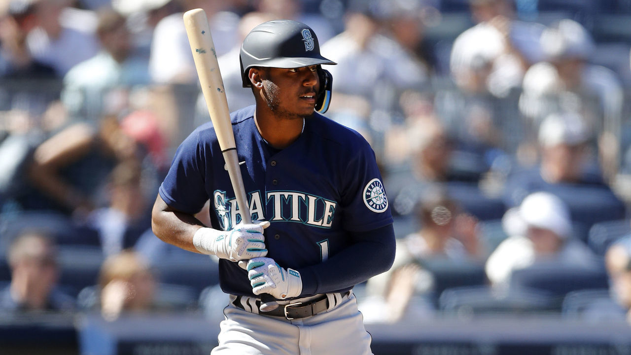 NEW YORK, NEW YORK - AUGUST 03: Kyle Lewis #1 of the Seattle Mariners in action against the New York Yankees at Yankee Stadium on August 03, 2022 in New York City. The Mariners defeated the Yankees 7-3.