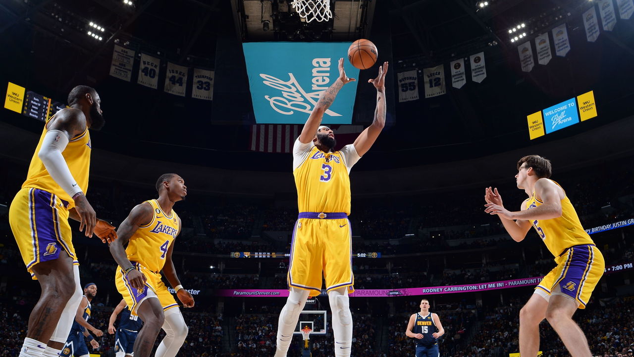 From 2-10 to contenders: how the LA Lakers turned around a hellish season, Los  Angeles Lakers