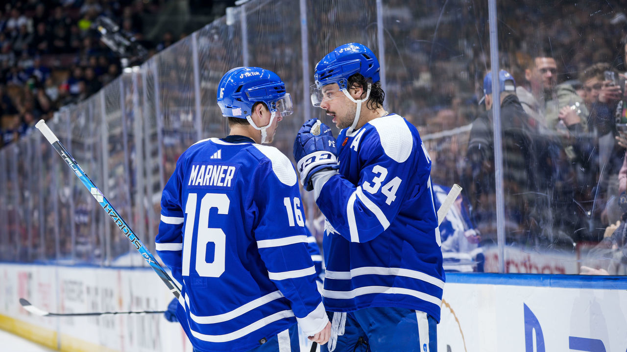 TORONTO, ON - NOVEMBER 19: Mitchell Marner #16 of the Toronto Maple Leafs talks with teammate Auston Matthews #34 during the first period against the Buffalo Sabres at the Scotiabank Arena on November 19, 2022 in Toronto, Ontario, Canada.