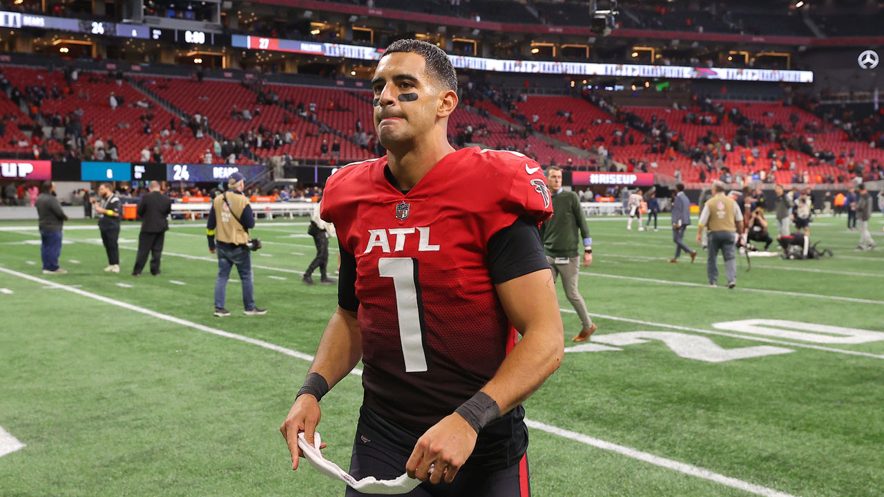 Falcons' Younghoe Koo hits late 53-yard field goal to lift Atlanta past  Justin Fields, Bears