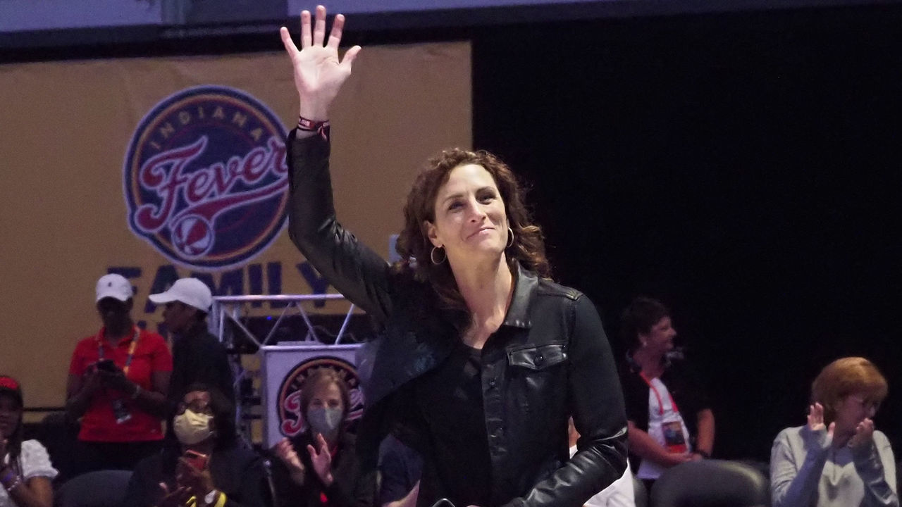 INDIANAPOLIS, IN - MAY 22: Former Indiana Fever player, Stephanie White, walks on to the court for the celebration of the 10th Anniversary of the Indiana Fever Championship during the game between the Connecticut Sun and the Indiana Fever on May 22, 2022 at Gainbridge Fieldhouse in Indianapolis, Indiana. Mandatory Copyright Notice: Copyright 2022 NBAE