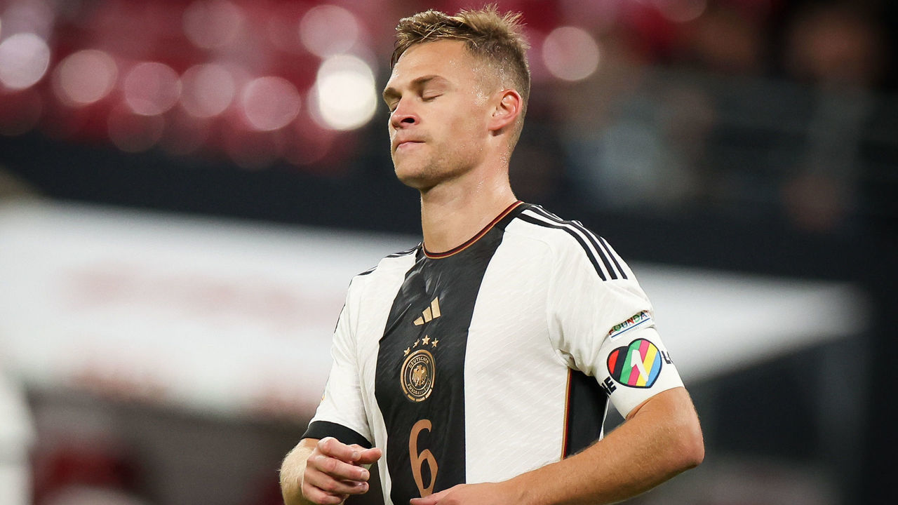 23 September 2022, Saxony, Leipzig: Soccer, Nations League A, Germany - Hungary, Group Stage, Group 3, Matchday 5, Red Bull Arena: Germany's Joshua Kimmich reacts on the pitch. Photo: Christian Charisius/dpa