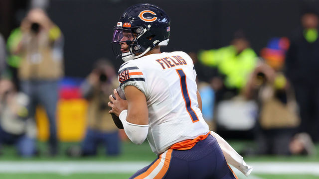 ATLANTA, GEORGIA - NOVEMBER 20: Justin Fields #1 of the Chicago Bears attempts a pass during the third quarter against the Atlanta Falcons at Mercedes-Benz Stadium on November 20, 2022 in Atlanta, Georgia.