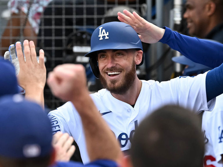 Dodgers #35 Bellinger jersey - worn once - no - Depop