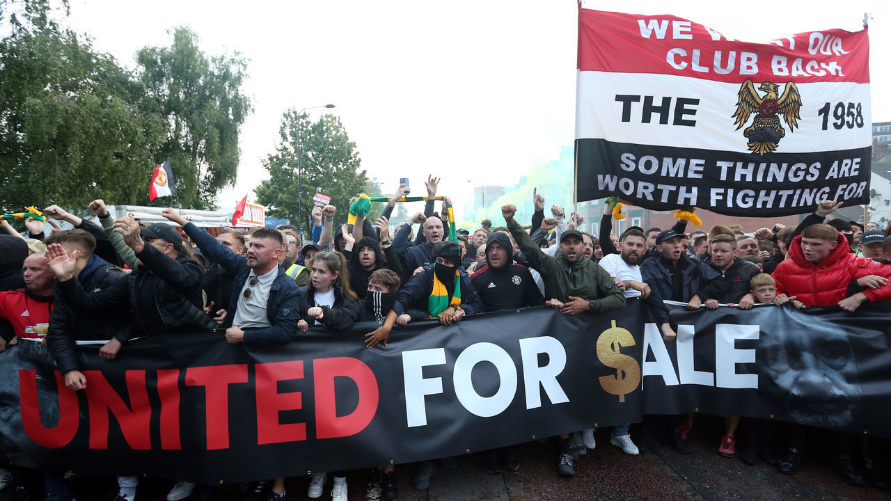 MANCHESTER, ENGLAND - AUGUST 22: Manchester United protest about the Glazer ownership of the club outside the stadium prior to the Premier League match between Manchester United and Liverpool FC at Old Trafford on August 22, 2022 in Manchester, England.