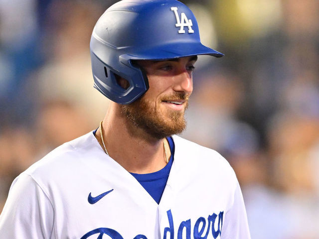 Former NL MVP Cody Bellinger signs with Cubs 