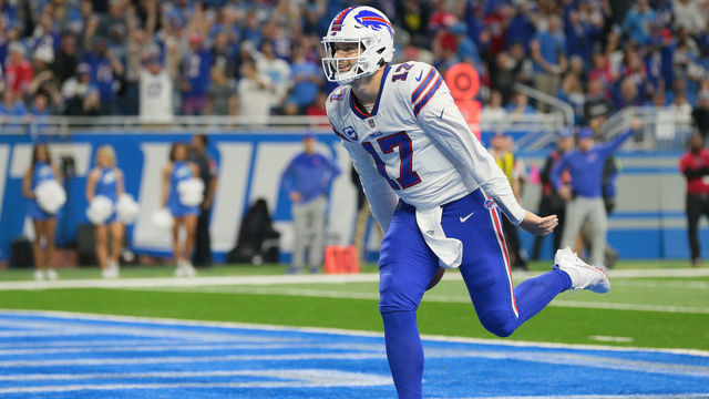 Buffalo Bills quarterback Josh Allen (17) scores a touchdown during the first half of an NFL football game between the Detroit Lions and the Buffalo Bills in Detroit, Michigan USA, on Thursday 24, 2022