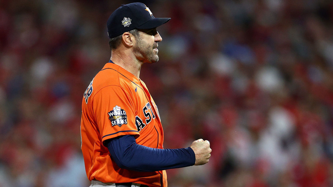 PHILADELPHIA, PENNSYLVANIA - NOVEMBER 03: Justin Verlander #35 of the Houston Astros reacts after the end of the fifth inning against the Philadelphia Phillies in Game Five of the 2022 World Series at Citizens Bank Park on November 03, 2022 in Philadelphia, Pennsylvania.
