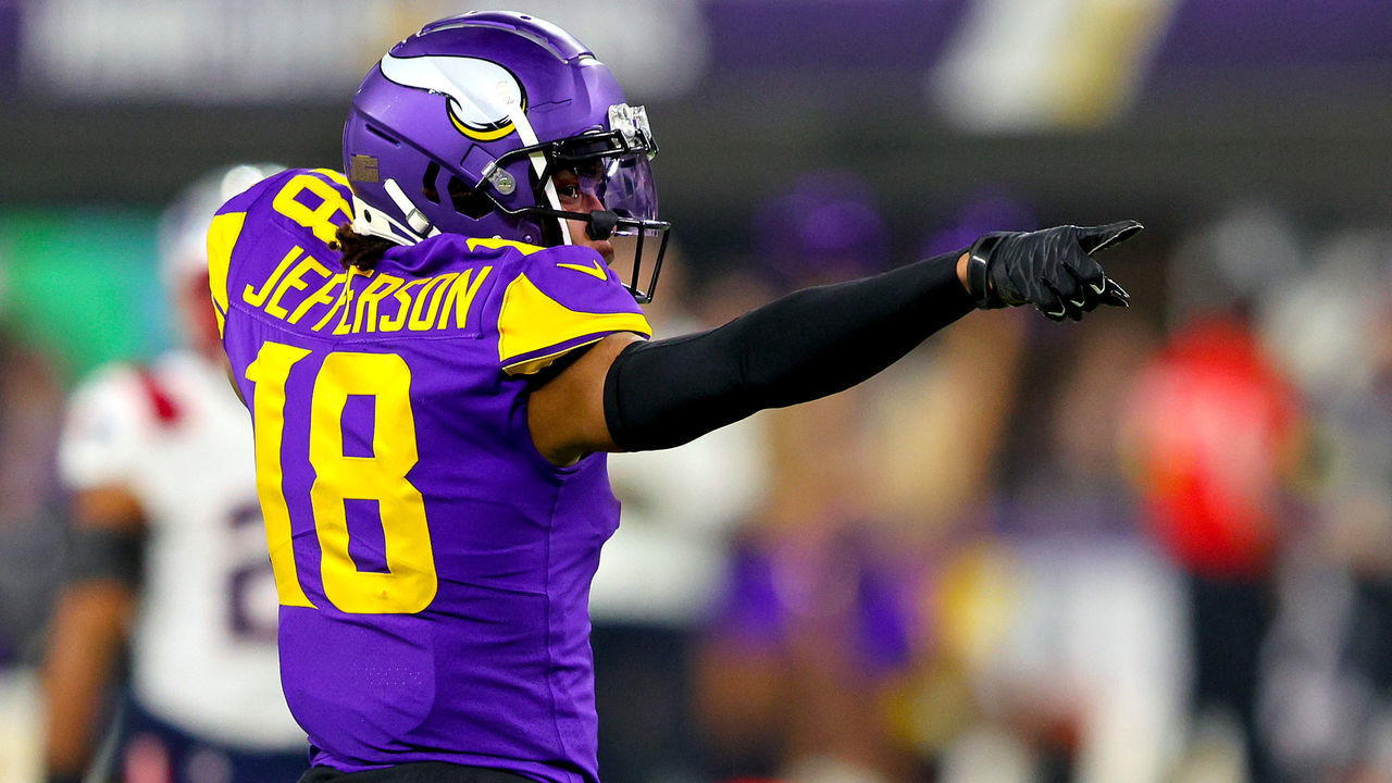 MINNEAPOLIS, MINNESOTA - NOVEMBER 24: Justin Jefferson #18 of the Minnesota Vikings reacts during the first half against the New England Patriots at U.S. Bank Stadium on November 24, 2022 in Minneapolis, Minnesota.